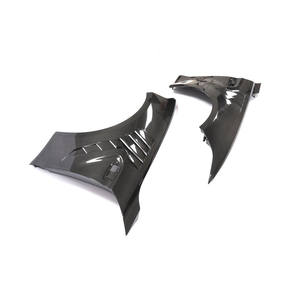 BMW F87 Dry Carbon Fiber Fenders