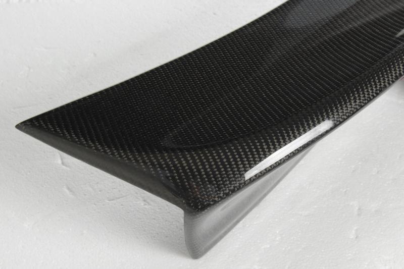 CSL Style Carbon Fiber Trunk Spoiler - BMW E46 Coupe